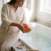 preggo "i can't see my feet" soak, view 2